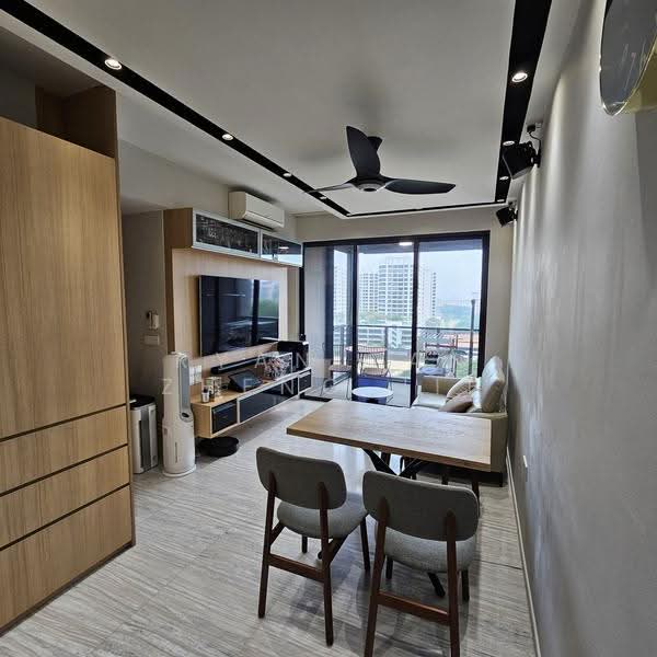 Parc Esta, 822 Sims Avenue, Eunos / Geylang / Paya Lebar, 3 Bedrooms, 958 sqft, Condominium For Sale, by Ryan Tan Zheng Jie, 500265265 - Living Room - PropertyGuru.com.sg