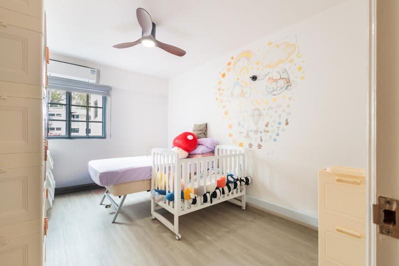 250 Bukit Batok East Avenue 5, 250 Bukit Batok East Avenue 5, Dairy Farm / Bukit Panjang / Choa Chu Kang, 3 Bedrooms, 1,109 sqft, HDB Flat For Sale, by Alicia Soh, 500265274 - Bedroom - PropertyGuru.com.sg