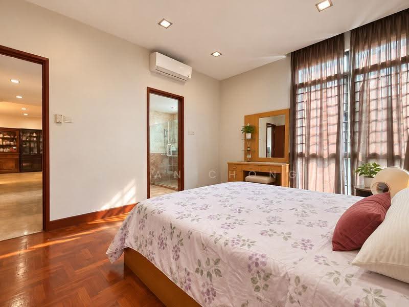 Parc Oasis, 43 Jurong East Avenue 1, Boon Lay / Jurong / Tuas, 3 Bedrooms, 1,378 sqft, Condominium For Sale, by Ethan Chong, 500265275 - Bedroom - PropertyGuru.com.sg
