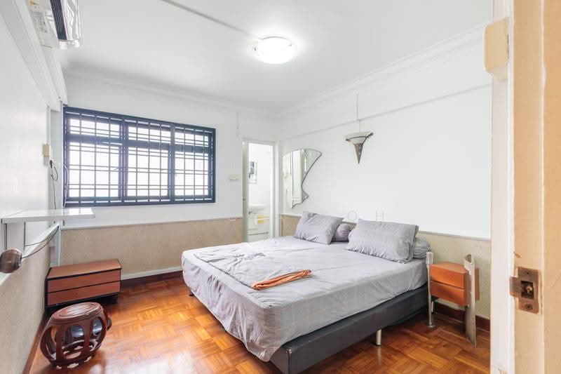 407 Pandan Gardens, 407 Pandan Gardens, Boon Lay / Jurong / Tuas, 3 Bedrooms, 1,119 sqft, HDB Flat For Sale, by Alicia Soh, 500265278 - Bedroom - PropertyGuru.com.sg