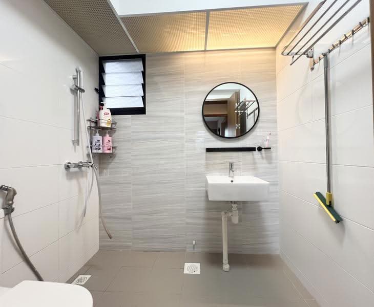 799B Woodlands Drive 60, 799B Woodlands Drive 60, Admiralty / Woodlands, 3 Bedrooms, 1,001 sqft, HDB Flat For Sale, by Ng Jun Wei, 500265280 - Bathroom - PropertyGuru.com.sg