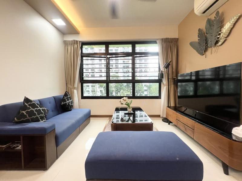 799B Woodlands Drive 60, 799B Woodlands Drive 60, Admiralty / Woodlands, 3 Bedrooms, 1,001 sqft, HDB Flat For Sale, by Ng Jun Wei, 500265280 - Living Room - PropertyGuru.com.sg