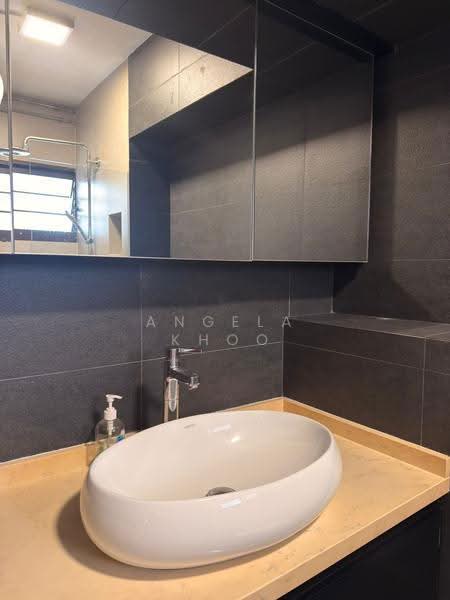 179 Lompang Road, 179 Lompang Road, Dairy Farm / Bukit Panjang / Choa Chu Kang, Room Rental, 180 sqft, HDB Flat For Rent, by Angela Khoo, 500265282 - Bathroom - PropertyGuru.com.sg