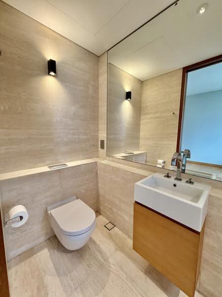 Hana, 8 Tomlinson Road, Tanglin / Holland / Bukit Timah, 4 Bedrooms, 3,531 sqft, Apartment For Rent, by Stanley Tjhai, 500265288 - Bathroom - PropertyGuru.com.sg