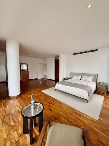 The Colonnade, 82 Grange Road, Tanglin / Holland / Bukit Timah, 3 Bedrooms, 3,617 sqft, Condominium For Rent, by Stanley Tjhai, 500265289 - Master Bedroom - PropertyGuru.com.sg