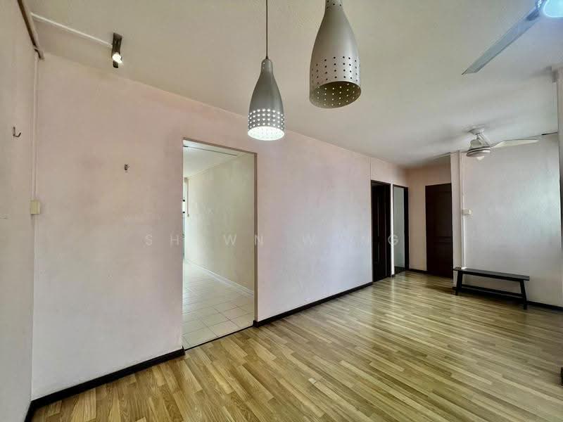 524 Hougang Avenue 6, 524 Hougang Avenue 6, Hougang / Punggol / Sengkang, 3 Bedrooms, 1,130 sqft, HDB Flat For Sale, by Shawn Wong, 500265290 - Living Room - PropertyGuru.com.sg