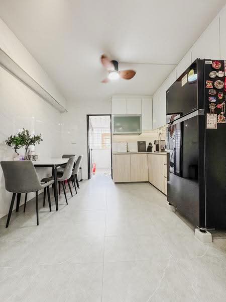42 Circuit Road, 42 Circuit Road, Macpherson / Potong Pasir, 3 Bedrooms, 1,141 sqft, HDB Flat For Sale, by Karen Tan, 500265296 - Kitchen - PropertyGuru.com.sg
