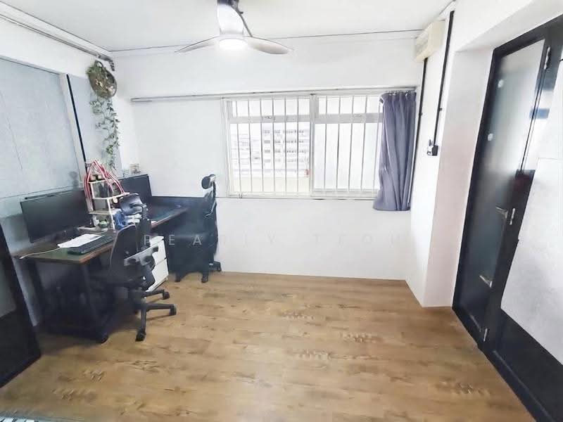 659 Jalan Tenaga, 659 Jalan Tenaga, Eunos / Geylang / Paya Lebar, 3 Bedrooms, 1,130 sqft, HDB Flat For Sale, by Pearly Teoh, 500265298 - Bedroom - PropertyGuru.com.sg