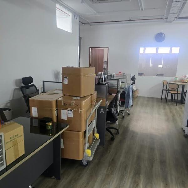 Ubiplex 1, 3023 3023, Eunos / Geylang / Paya Lebar, 151 sqft, Light Industrial (B1) For Rent, by Irfaan Thian, 500265299 - CommercialGuru.com.sg