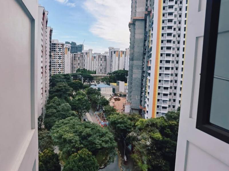 279 Toh Guan Road, 279 Toh Guan Road, Boon Lay / Jurong / Tuas, 3 Bedrooms, 1,302 sqft, HDB Flat For Sale, by James Li, 500265314 - Exterior - PropertyGuru.com.sg