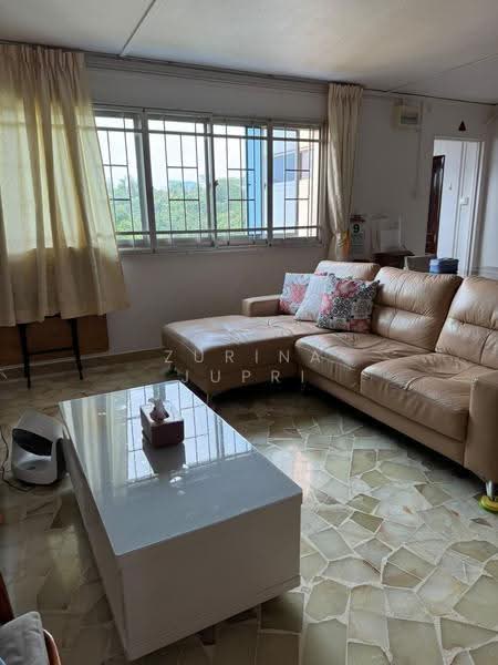 304 Bukit Batok Street 31, 304 Bukit Batok Street 31, Dairy Farm / Bukit Panjang / Choa Chu Kang, 3 Bedrooms, 1,001 sqft, HDB Flat For Rent, by Zurina Jupri, 500265317 - PropertyGuru.com.sg