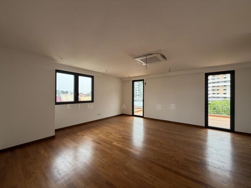 Brand New with Lift and Pool, huge for multi-generatioins, Near to Kovan MRT - call 8130 3636 to view!, Hougang / Punggol / Sengkang, 7 Bedrooms, 9,000 sqft, Corner Terrace For Sale, by Kim Yan 金燕, 500265321 - Interior - PropertyGuru.com.sg