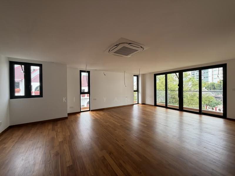 Brand New with Lift and Pool, huge for multi-generatioins, Near to Kovan MRT - call 8130 3636 to view!, Hougang / Punggol / Sengkang, 7 Bedrooms, 9,000 sqft, Corner Terrace For Sale, by Kim Yan 金燕, 500265321 - Living Room - PropertyGuru.com.sg