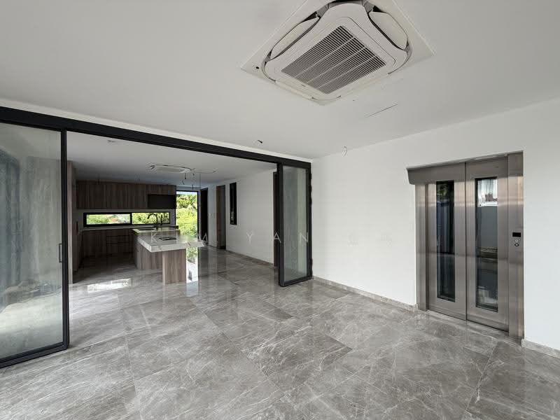 Brand New with Lift and Pool, huge for multi-generatioins, Near to Kovan MRT - call 8130 3636 to view!, Hougang / Punggol / Sengkang, 7 Bedrooms, 9,000 sqft, Corner Terrace For Sale, by Kim Yan 金燕, 500265321 - Kitchen - PropertyGuru.com.sg