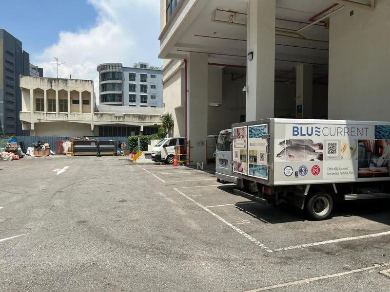 CSI Distribution Centre, 2 Kim Chuan Drive, Hougang / Punggol / Sengkang, 1,925 sqft, Factory / Workshop (B2) For Sale, by Watson Poh, 500265331 - Exterior - CommercialGuru.com.sg