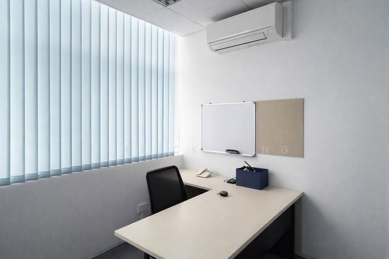 Wcega Tower, 21 Bukit Batok Crescent, Dairy Farm / Bukit Panjang / Choa Chu Kang, 1,173 sqft, Light Industrial (B1) For Sale, by Derrick Chng, 500265338 - Study - CommercialGuru.com.sg