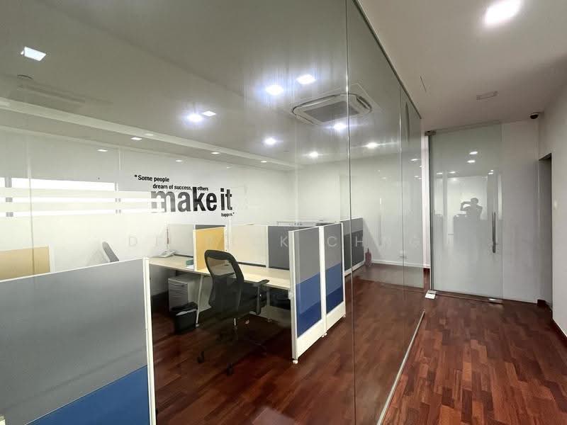 Wcega Tower, 21 Bukit Batok Crescent, Dairy Farm / Bukit Panjang / Choa Chu Kang, 1,970 sqft, Light Industrial (B1) For Sale, by Derrick Chng, 500265340 - Interior - CommercialGuru.com.sg