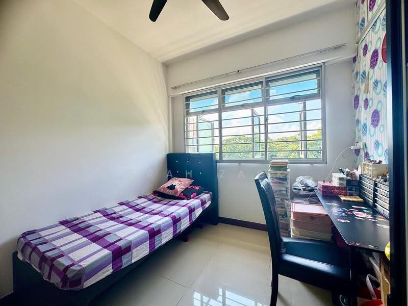 512A Yishun Street 51, 512A Yishun Street 51, Sembawang / Yishun, 2 Bedrooms, 732 sqft, HDB Flat For Sale, by Farah Zack, 500265344 - PropertyGuru.com.sg