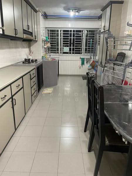 414 Ang Mo Kio Avenue 10, 414 Ang Mo Kio Avenue 10, Ang Mo Kio / Bishan / Thomson, Room Rental, 100 sqft, HDB Flat For Rent, by Sharon Kong, 500265347 - Kitchen - PropertyGuru.com.sg