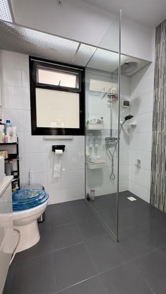 115B Jalan Ayer, 115B Jalan Ayer, Eunos / Geylang / Paya Lebar, 3 Bedrooms, 1,001 sqft, HDB Flat For Sale, by Jasmine Ng, 500265348 - Bathroom - PropertyGuru.com.sg