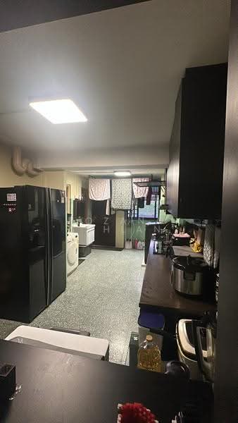 153 Mei Ling Street, 153 Mei Ling Street, Alexandra / Commonwealth, 2 Bedrooms, 720 sqft, HDB Flat For Sale, by Rozana Sahlan, 500265351 - Kitchen - PropertyGuru.com.sg