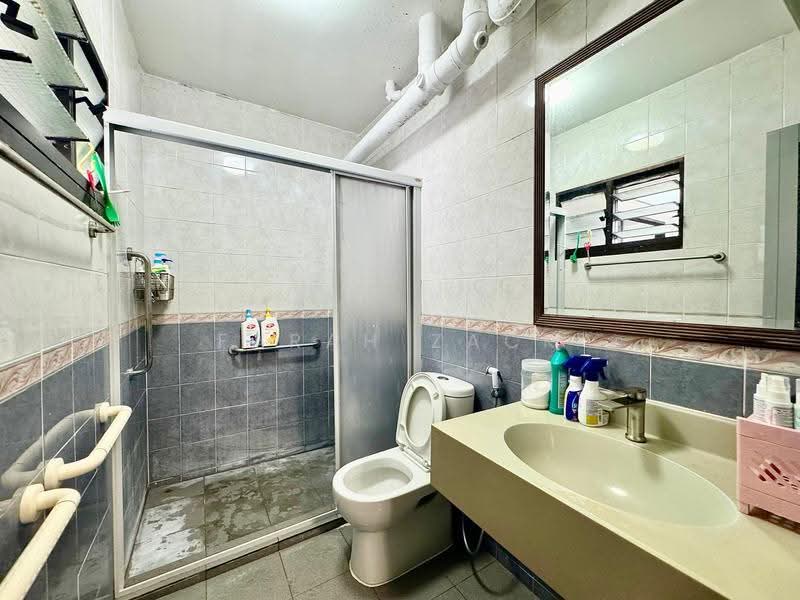 298B Compassvale Street, 298B Compassvale Street, Hougang / Punggol / Sengkang, 3 Bedrooms, 1,012 sqft, HDB Flat For Sale, by Farah Zack, 500265357 - PropertyGuru.com.sg
