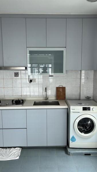 172B Edgedale Plains, 172B Edgedale Plains, Hougang / Punggol / Sengkang, Room Rental, 200 sqft, HDB Flat For Rent, by Roger Lau, 500265359 - Kitchen - PropertyGuru.com.sg
