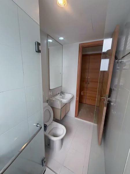 Le Crescendo, 233 Paya Lebar Road, Eunos / Geylang / Paya Lebar, Room Rental, 100 sqft, Condominium For Rent, by ling, 500265365 - Bathroom - PropertyGuru.com.sg