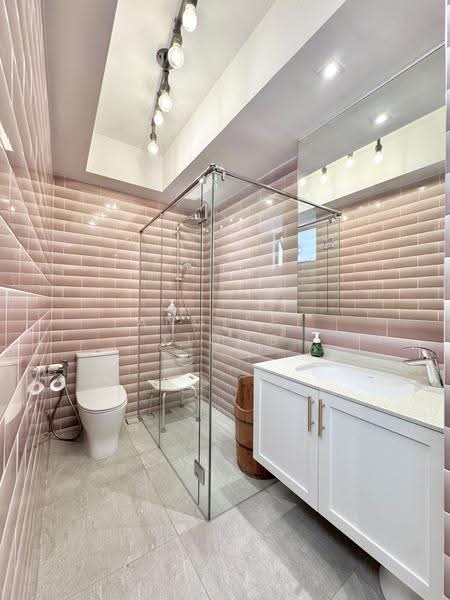 Yong An Park, 327 River Valley Road, Orchard / River Valley, 4 Bedrooms, 3,434 sqft, Condominium For Sale, by Ang Pei Xiong, 500265373 - PropertyGuru.com.sg