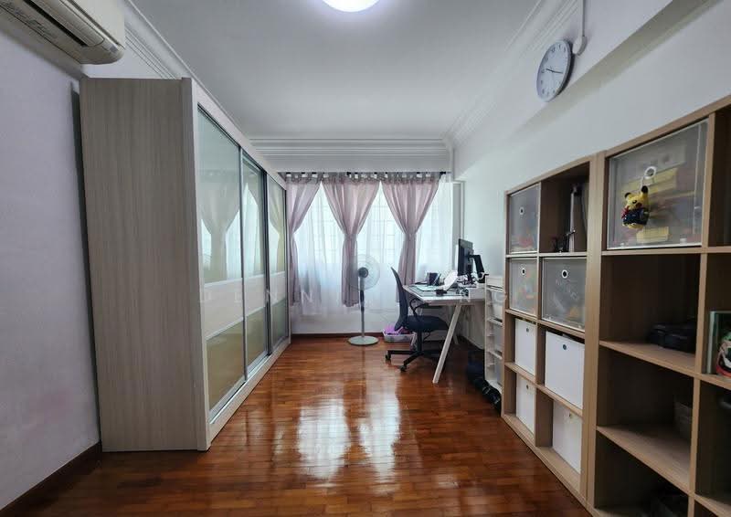211 Bukit Batok Street 21, 211 Bukit Batok Street 21, Dairy Farm / Bukit Panjang / Choa Chu Kang, 3 Bedrooms, 1,119 sqft, HDB Flat For Sale, by Dennis Ong, 500265385 - Bedroom - PropertyGuru.com.sg