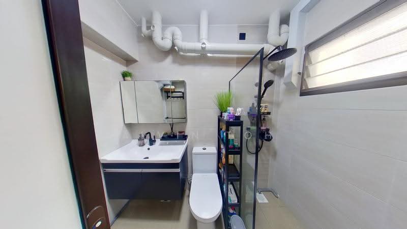 275D Jurong West Street 25, 275D Jurong West Street 25, Boon Lay / Jurong / Tuas, 3 Bedrooms, 1,195 sqft, HDB Flat For Sale, by Alvin Toh, 500265387 - Bathroom - PropertyGuru.com.sg