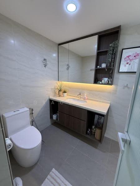 Le Crescendo, 233 Paya Lebar Road, Eunos / Geylang / Paya Lebar, 3 Bedrooms, 1,184 sqft, Condominium For Sale, by Grace Lim, 500265421 - Bathroom - PropertyGuru.com.sg