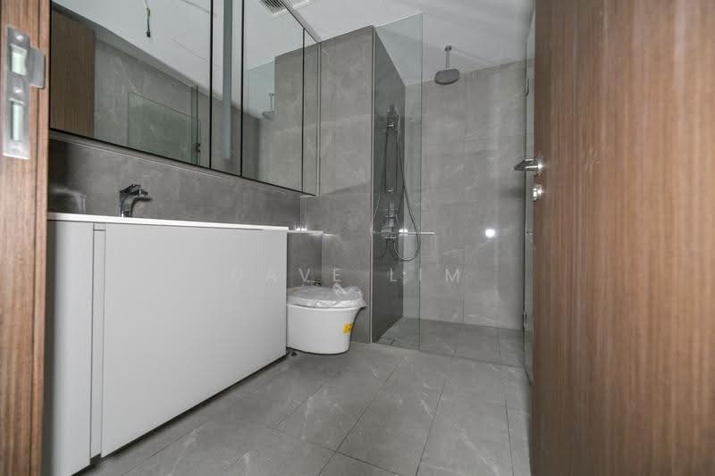 Grand Dunman, 18 Dunman Road, East Coast / Marine Parade, 2 Bedrooms, 667 sqft, Condominium For Sale, by Dave Lim, 500265422 - Bathroom - PropertyGuru.com.sg