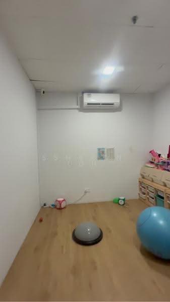 Parkway Centre, 1 1, East Coast / Marine Parade, 1,130 sqft, Other Retail For Rent, by Ssharon Loh, 500265429 - CommercialGuru.com.sg