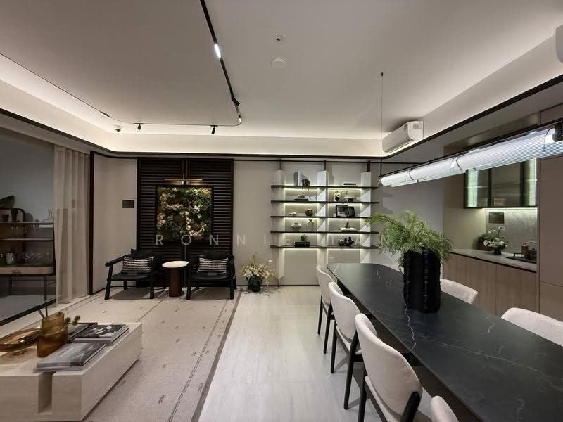 Bloomsbury Residences, 61 Media Circle, Buona Vista / West Coast / Clementi New Town, 2 Bedrooms, 678 sqft, Apartment For Sale, by Ronnie Tan, 500265436 - Lounge - PropertyGuru.com.sg