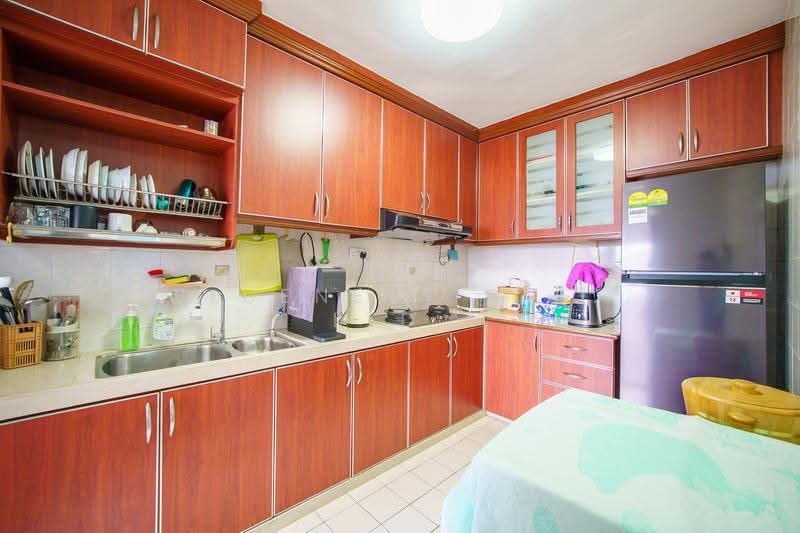 297A Compassvale Street, 297A Compassvale Street, Hougang / Punggol / Sengkang, 3 Bedrooms, 1,011 sqft, HDB Flat For Sale, by KENNETH CHUA, 500265445 - Kitchen - PropertyGuru.com.sg