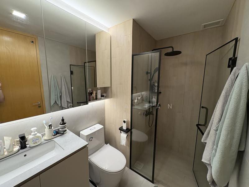 Thomson Three, 41 Bright Hill Drive, Ang Mo Kio / Bishan / Thomson, 2 Bedrooms, 732 sqft, Condominium For Rent, by Celena Tan, 500265454 - Bathroom - PropertyGuru.com.sg