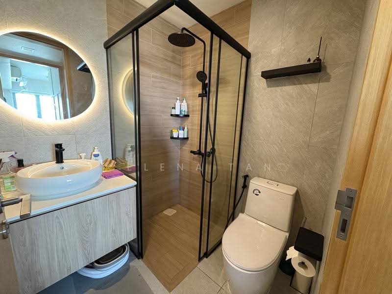 Thomson Three, 41 Bright Hill Drive, Ang Mo Kio / Bishan / Thomson, 2 Bedrooms, 732 sqft, Condominium For Rent, by Celena Tan, 500265454 - Bathroom - PropertyGuru.com.sg