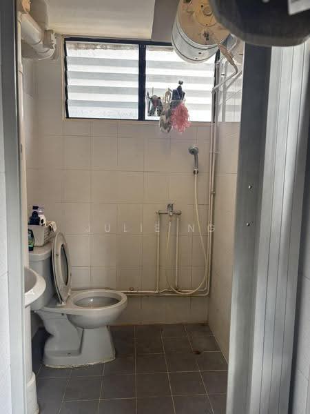 530 Bedok North Street 3, 530 Bedok North Street 3, Bedok / Upper East Coast, 2 Bedrooms, 732 sqft, HDB Flat For Sale, by Julie Ng, 500265461 - PropertyGuru.com.sg