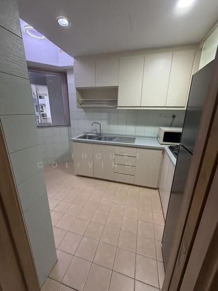 Le Crescendo, 233 Paya Lebar Road, Eunos / Geylang / Paya Lebar, Room Rental, 100 sqft, Condominium For Rent, by ling, 500265474 - Kitchen - PropertyGuru.com.sg