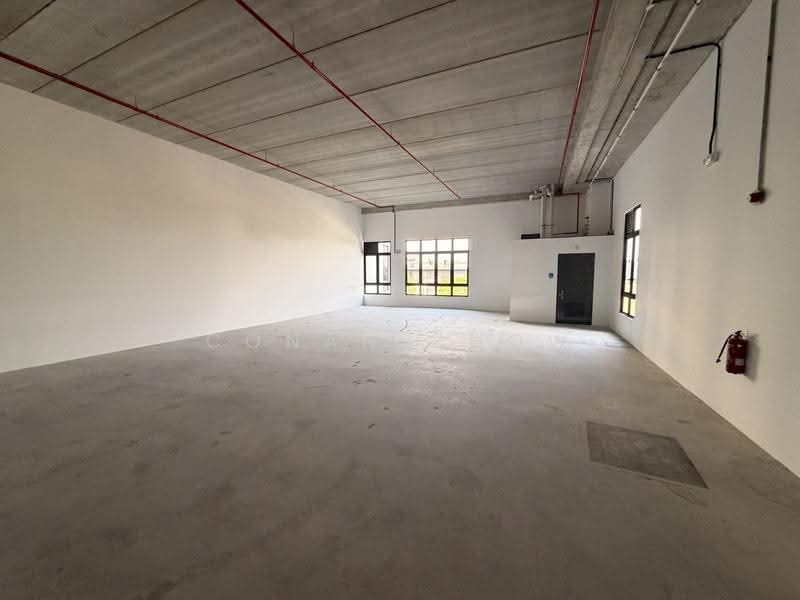Tampines Connection, 2 Tampines North Drive 4, Pasir Ris / Tampines, 1,927 sqft, Factory / Workshop (B2) For Sale, by Conan Chow, 500265478 - Interior - CommercialGuru.com.sg
