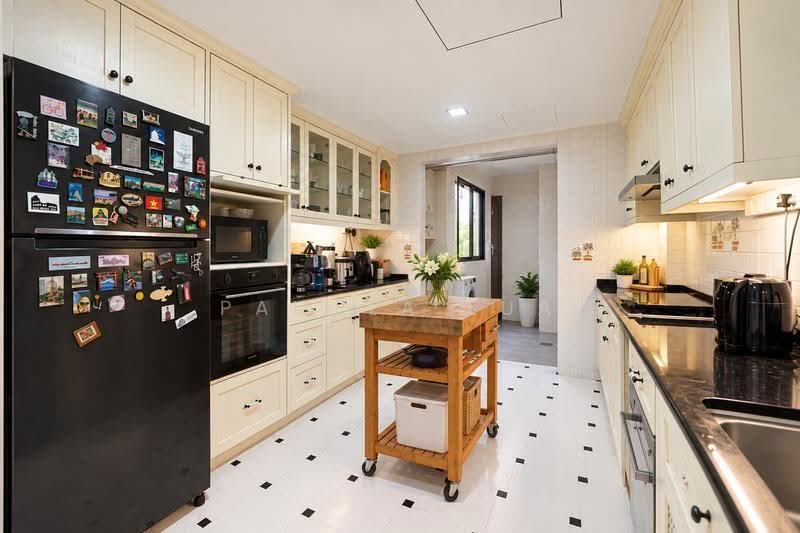 Palm Spring, 22 Ewe Boon Road, Tanglin / Holland / Bukit Timah, 4 Bedrooms, 2,131 sqft, Condominium For Sale, by Pamela Lua, 500265479 - Kitchen - PropertyGuru.com.sg