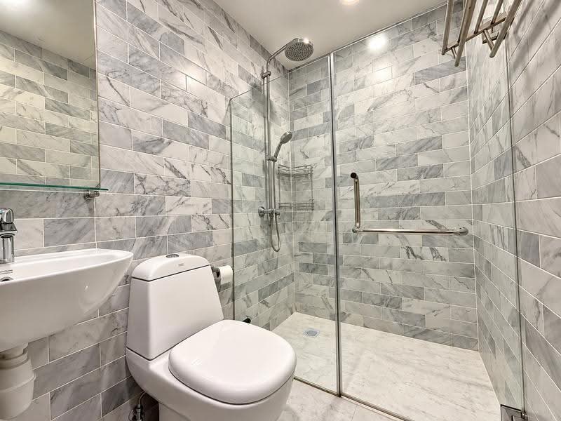 Palm Spring, 22 Ewe Boon Road, Tanglin / Holland / Bukit Timah, 4 Bedrooms, 2,131 sqft, Condominium For Sale, by Pamela Lua, 500265479 - Bathroom - PropertyGuru.com.sg