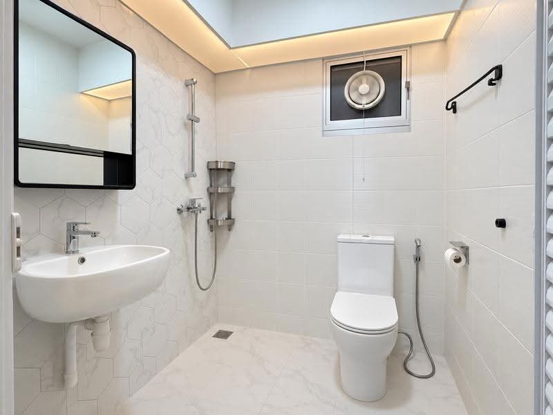 307C Ang Mo Kio Avenue 1, 307C Ang Mo Kio Avenue 1, Ang Mo Kio / Bishan / Thomson, 2 Bedrooms, 753 sqft, HDB Flat For Sale, by Sharlene Teo, 500265484 - Common Bathroom - PropertyGuru.com.sg