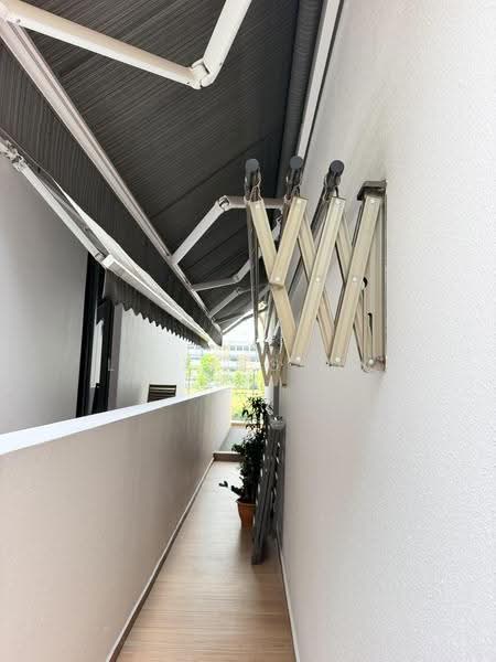 Belgravia Villas, 230 Ang Mo Kio Avenue 5, Seletar / Yio Chu Kang, 5 Bedrooms, 3,961 sqft, Cluster House For Sale, by Li Xinghua, 500265486 - Balcony - PropertyGuru.com.sg