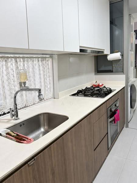 Sol Acres, 8 Choa Chu Kang Grove, Dairy Farm / Bukit Panjang / Choa Chu Kang, 3 Bedrooms, 1,098 sqft, Condominium For Sale, by Alexander Au, 500265500 - Kitchen - PropertyGuru.com.sg