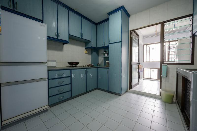625 Choa Chu Kang Street 62, 625 Choa Chu Kang Street 62, Dairy Farm / Bukit Panjang / Choa Chu Kang, 3 Bedrooms, 1,087 sqft, HDB Flat For Sale, by Jerryl Tan, 500265501 - Kitchen - PropertyGuru.com.sg