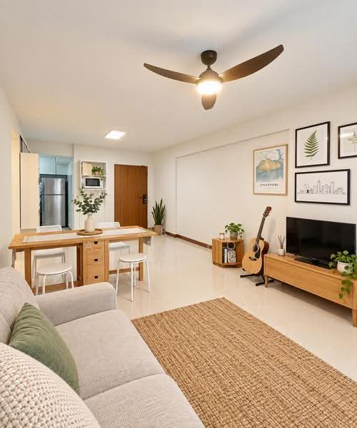 471B Upper Serangoon Crescent, 471B Upper Serangoon Crescent, Hougang / Punggol / Sengkang, 3 Bedrooms, 990 sqft, HDB Flat For Sale, by Marcus Aiden Low, 500265502 - Living Room - PropertyGuru.com.sg