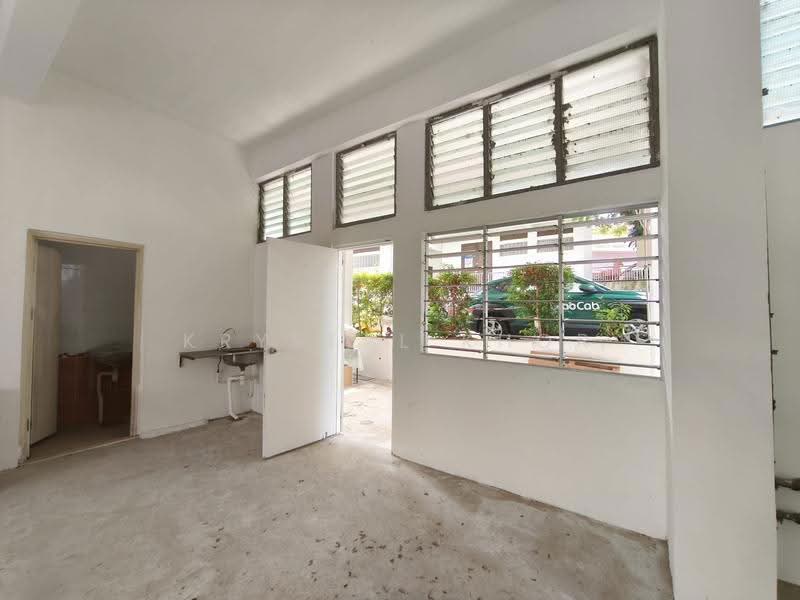 Double Frontage Ground Floor Space in Kreta Ayer!, Kreta Ayer Road Keong Saik Road Neil Road, Chinatown / Tanjong Pagar, 1,600 sqft, Shop / Shophouse For Rent, by Krystal Khor, 500265526 - Interior - CommercialGuru.com.sg