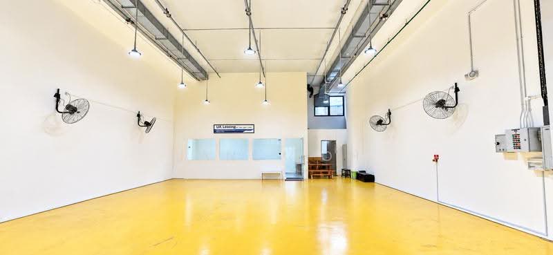 Freehold B2 Industrial Ramp-Up for Own Use / Investment, Kranji, Admiralty / Woodlands, 1,733 sqft, Factory / Workshop (B2) For Sale, by Jane Toh, 500265527 - Interior - CommercialGuru.com.sg